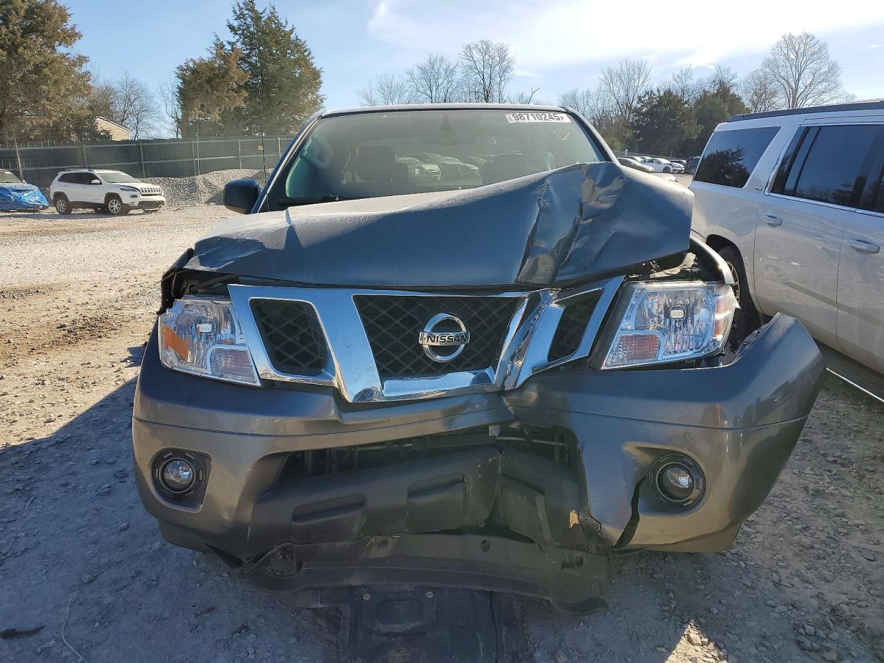2019 NISSAN FRONTIER SV photo 5