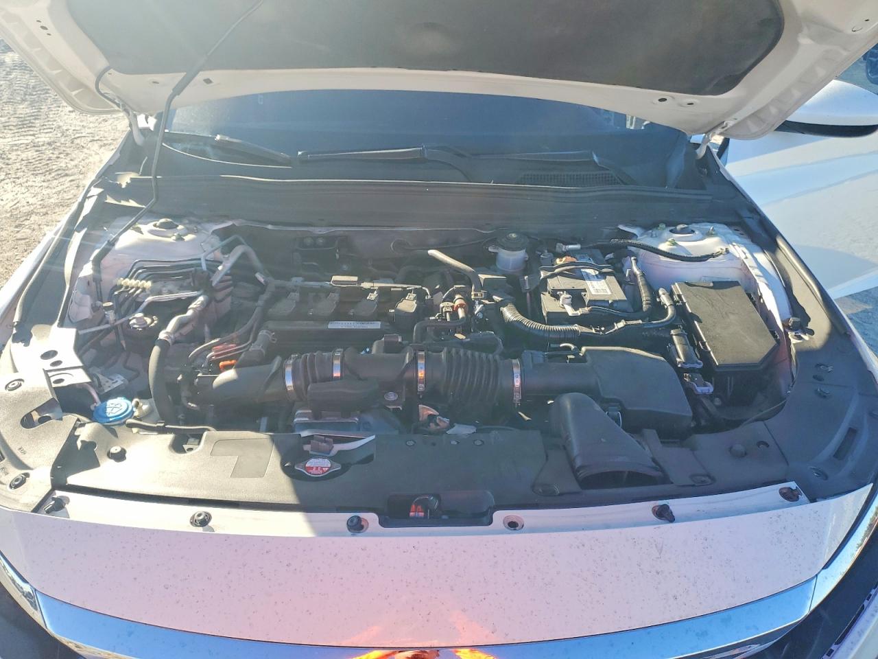 2018 HONDA ACCORD LX photo 21