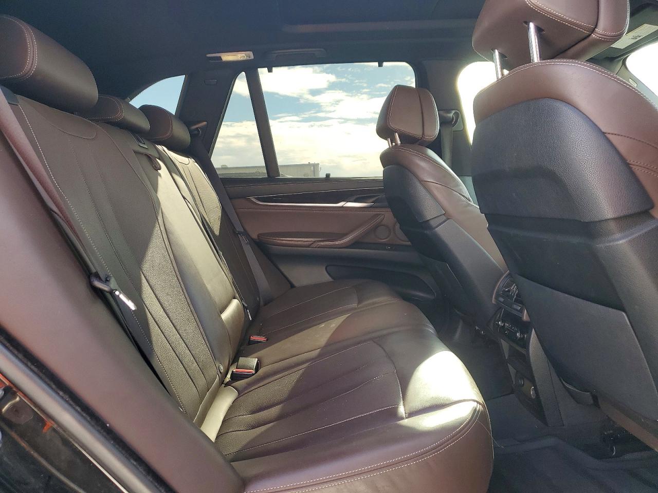 2017 BMW X5 XDRIVE50I photo 11