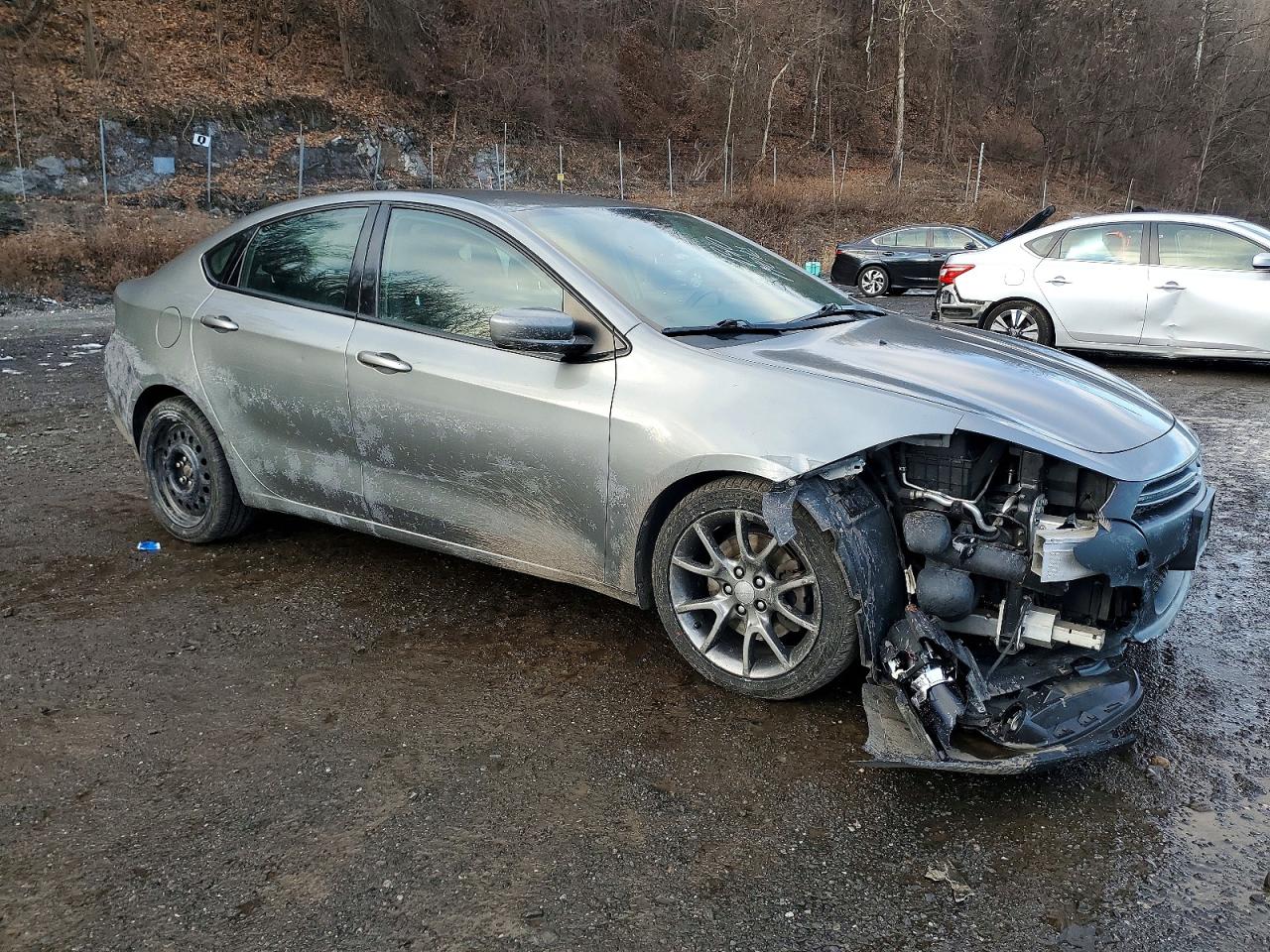2013 DODGE DART SXT photo 4