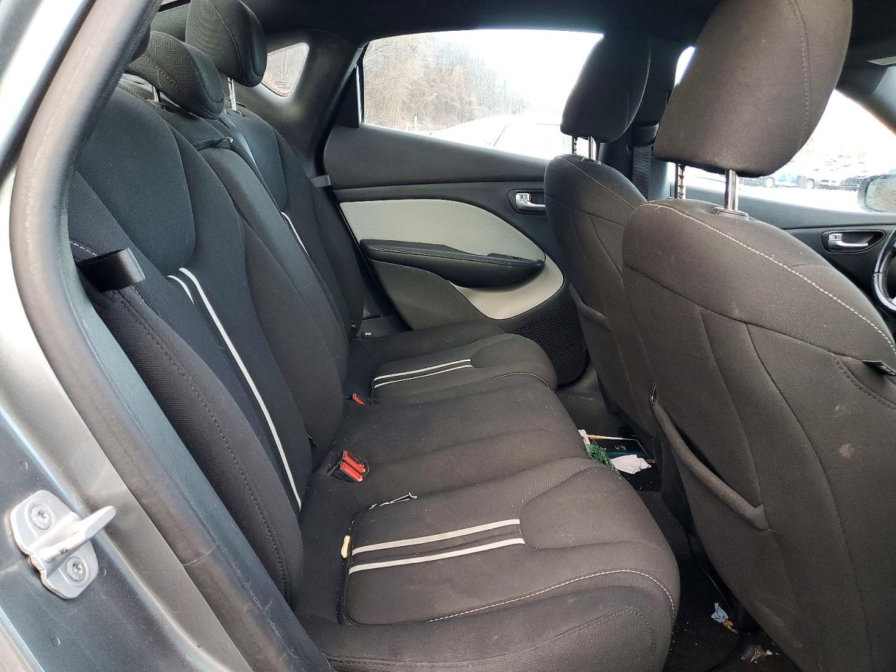 2013 DODGE DART SXT photo 10