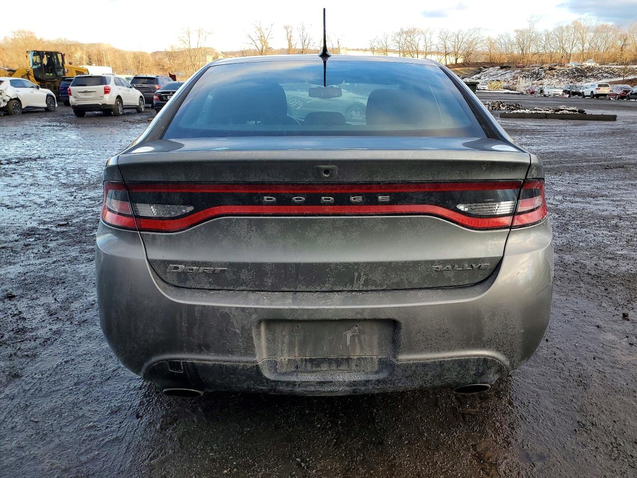 2013 DODGE DART SXT photo 6