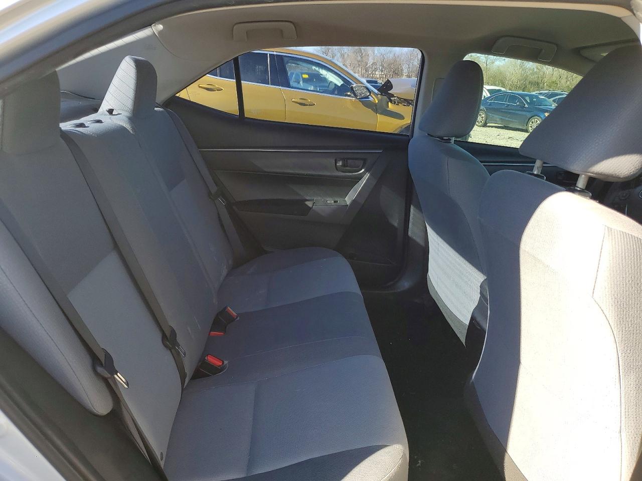 2016 TOYOTA COROLLA L photo 10