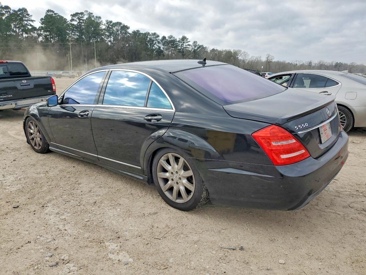 2011 MERCEDES-BENZ S 550 photo 2