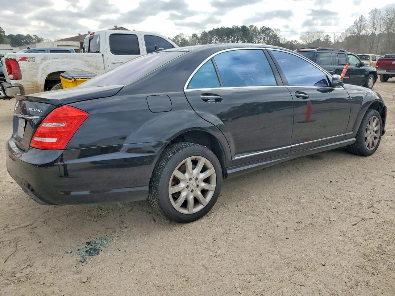 2011 MERCEDES-BENZ S 550 photo 3