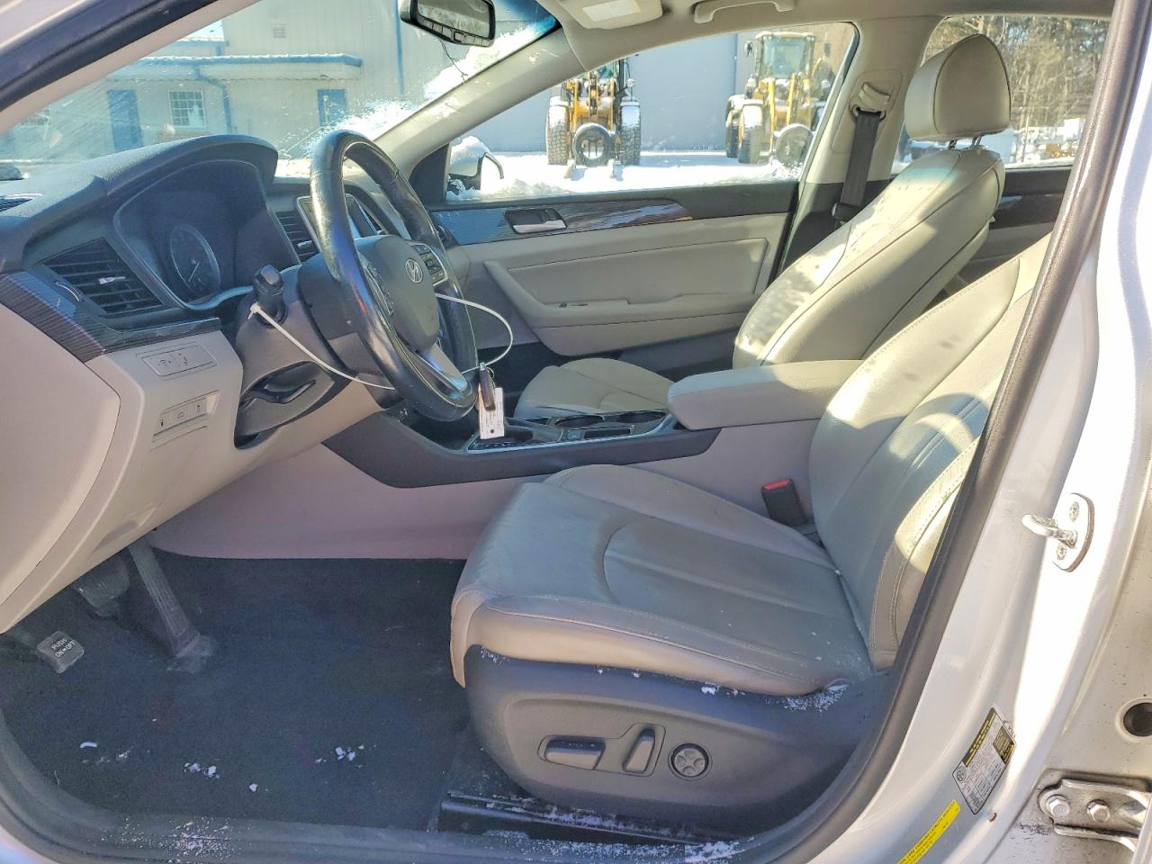2018 HYUNDAI SONATA SPORT photo 7