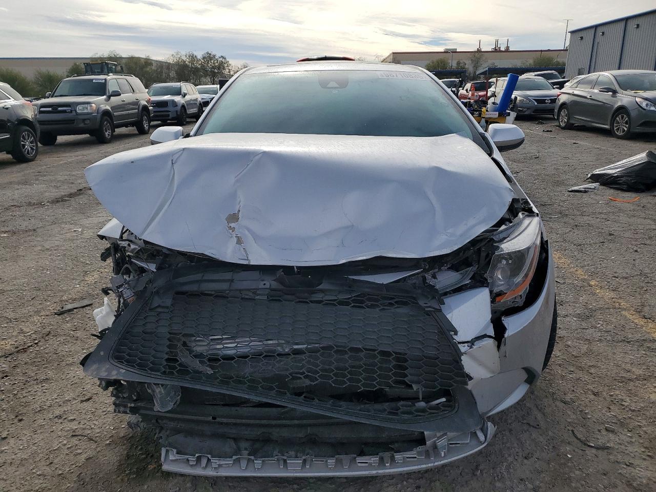 2022 TOYOTA COROLLA LE photo 5