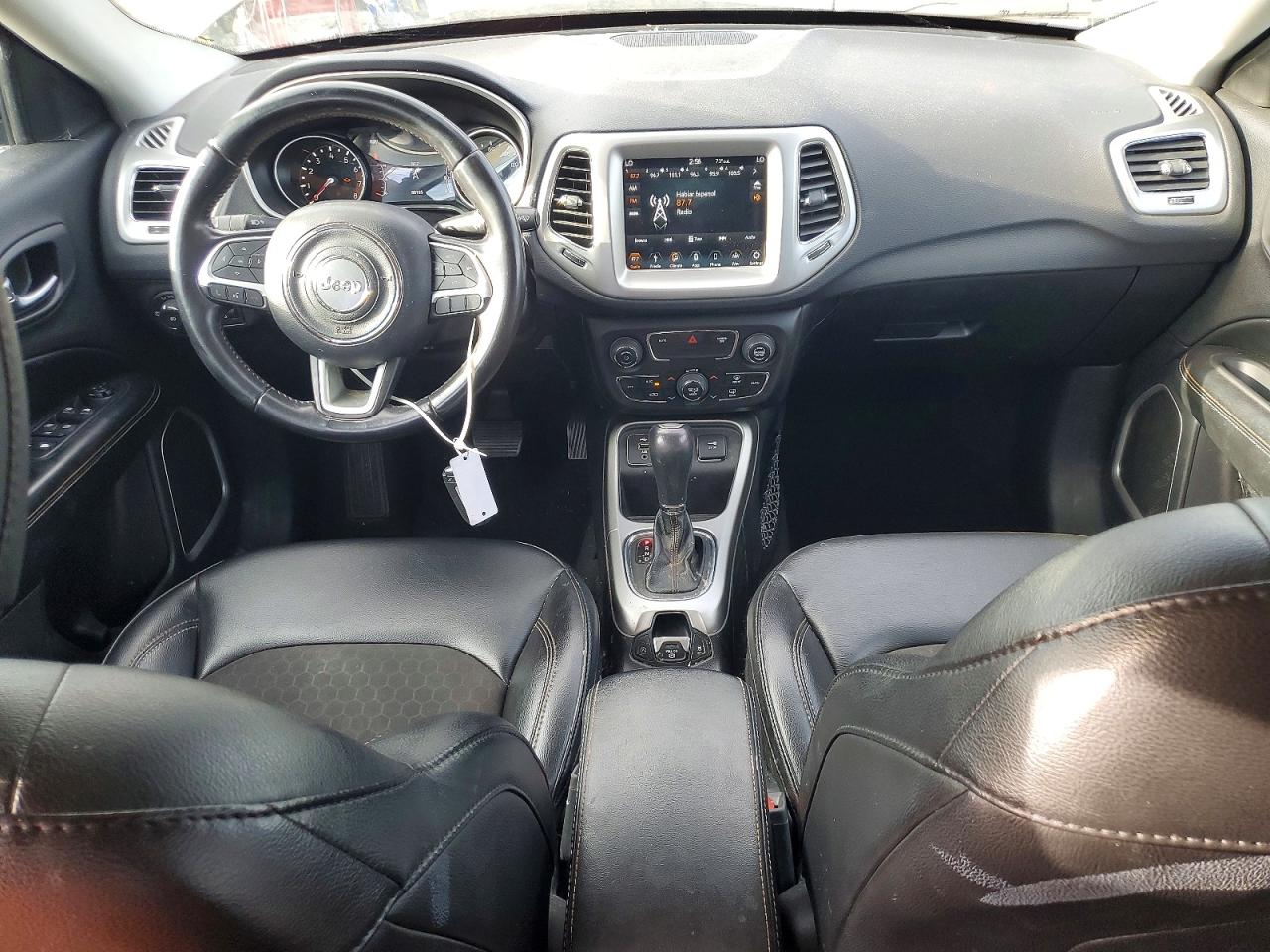 2019 JEEP COMPASS LATITUDE photo 8