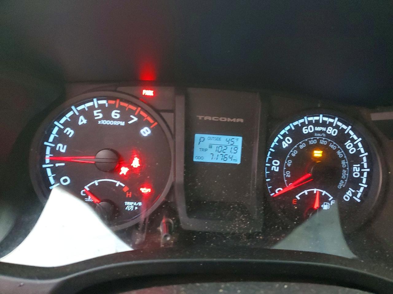 2017 TOYOTA TACOMA DOUBLE CAB photo 9