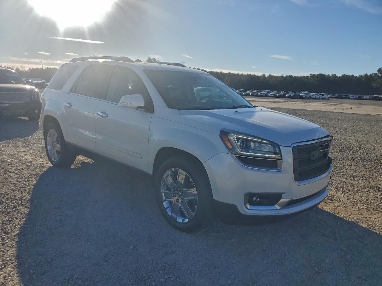 2017 GMC ACADIA LIMITED SLT-2 photo 4