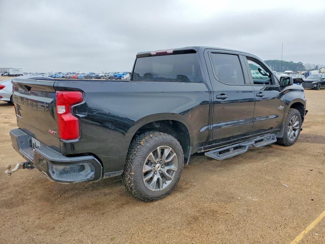 2021 CHEVROLET SILVERADO K1500 RST photo 3