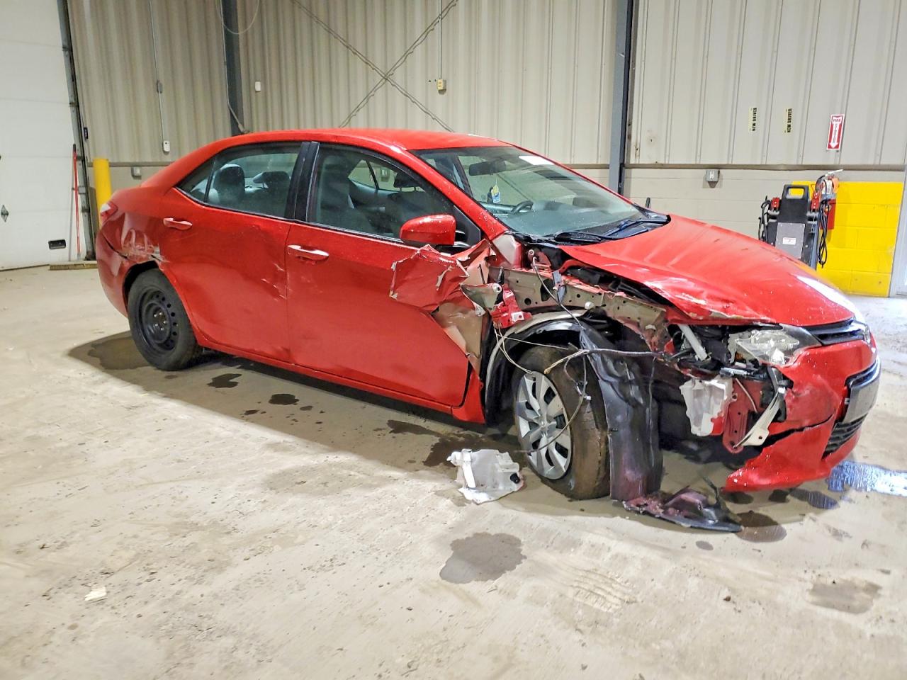 2015 TOYOTA COROLLA L photo 4
