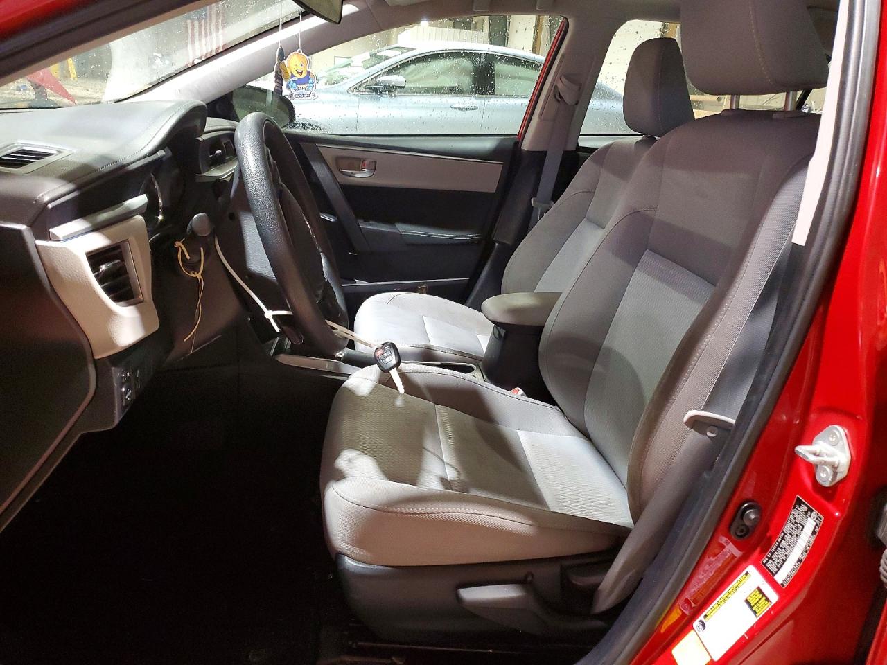 2015 TOYOTA COROLLA L photo 7