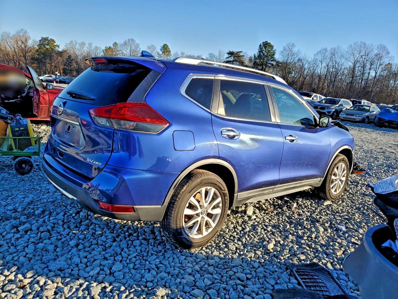 2019 NISSAN ROGUE S photo 3
