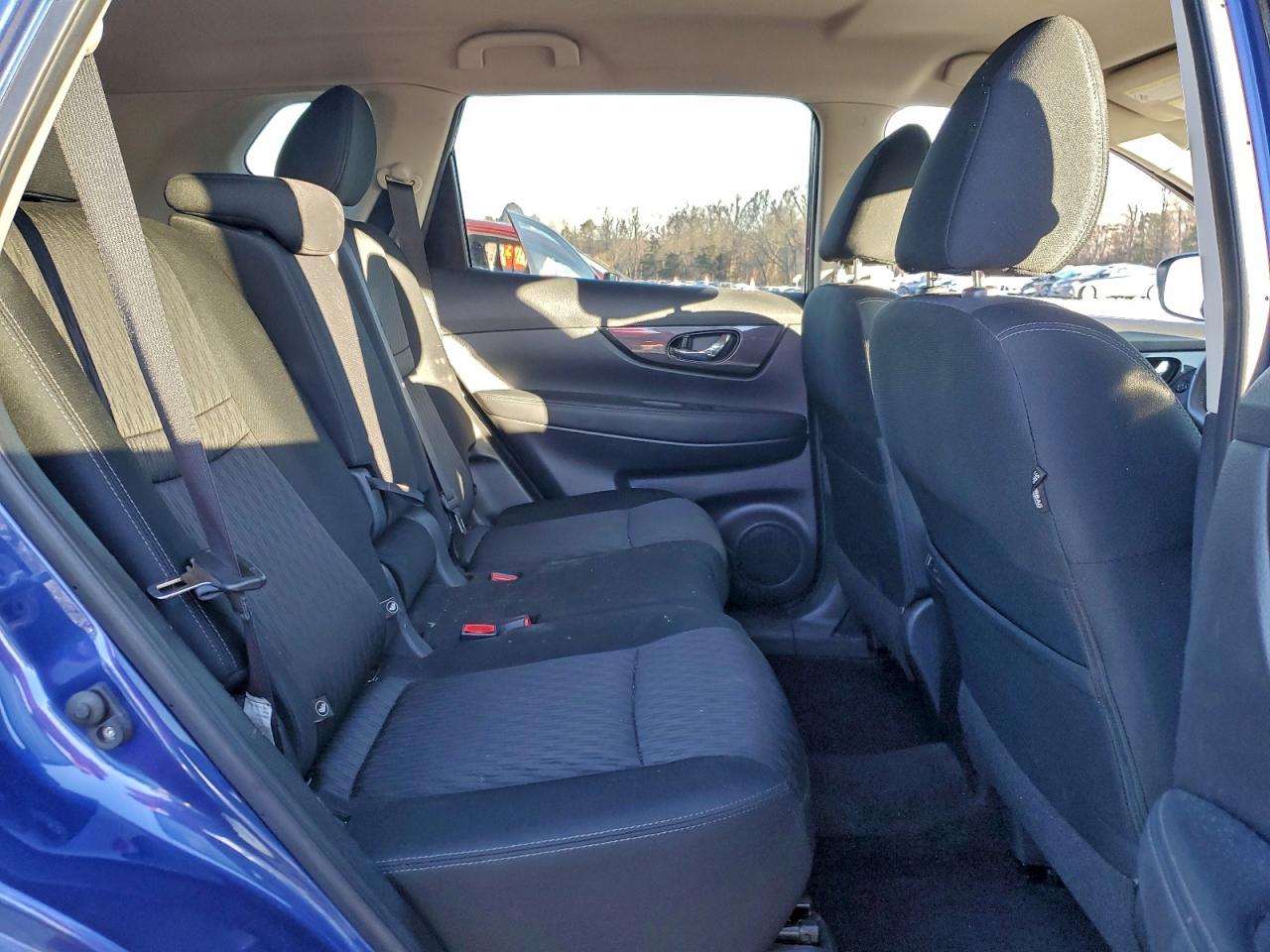 2019 NISSAN ROGUE S photo 10
