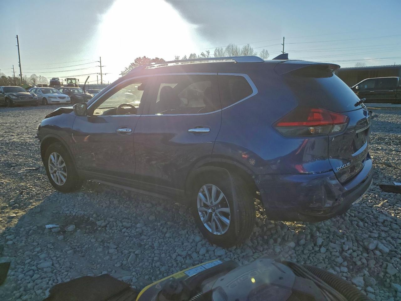 2019 NISSAN ROGUE S photo 2