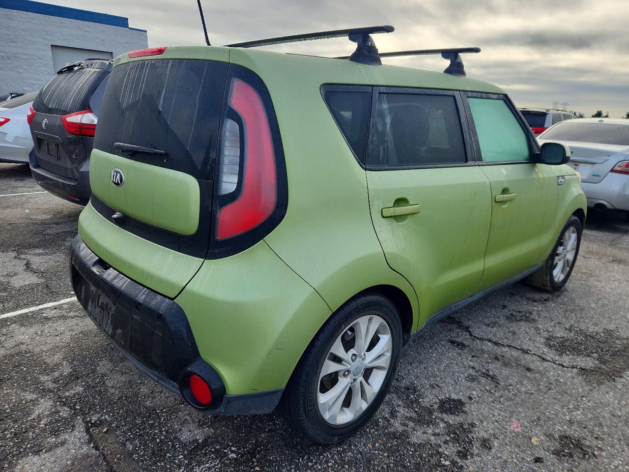 2016 KIA SOUL + photo 3