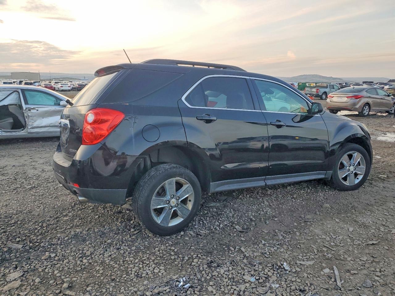 2013 CHEVROLET EQUINOX LT photo 3