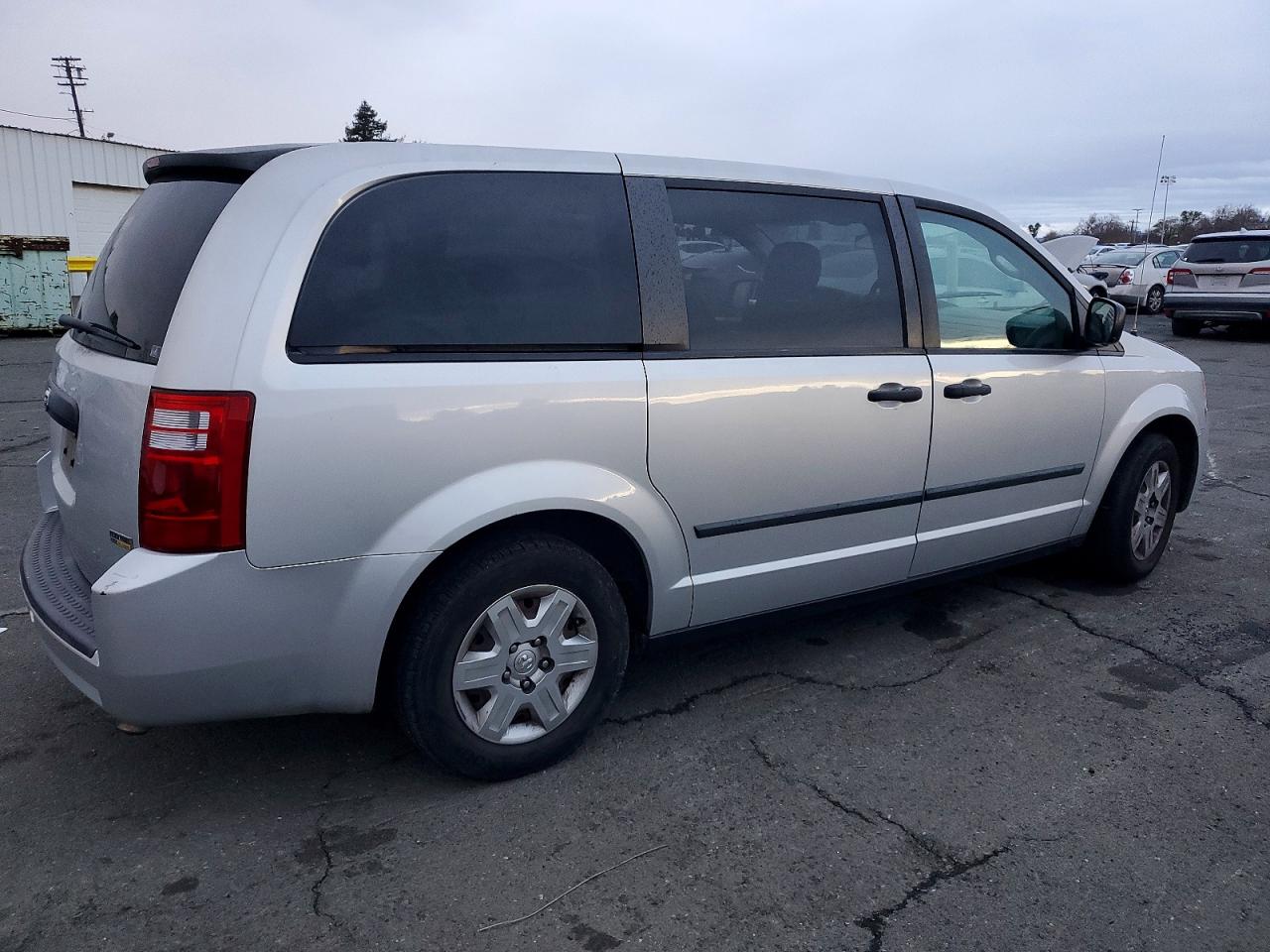 2008 DODGE GRAND CARAVAN SE photo 3