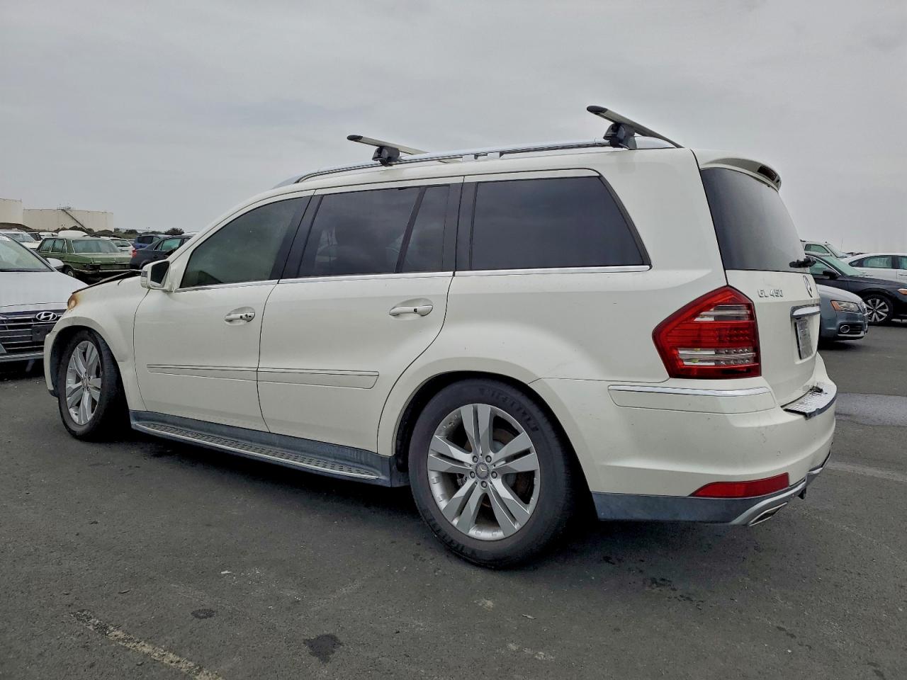 2011 MERCEDES-BENZ GL 450 4MATIC photo 2