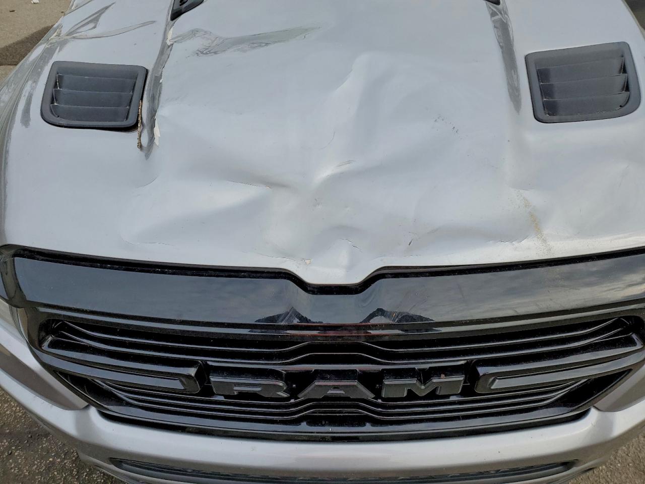 2021 RAM 1500 LARAMIE photo 11