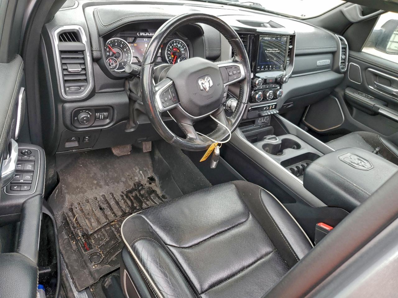 2021 RAM 1500 LARAMIE photo 8