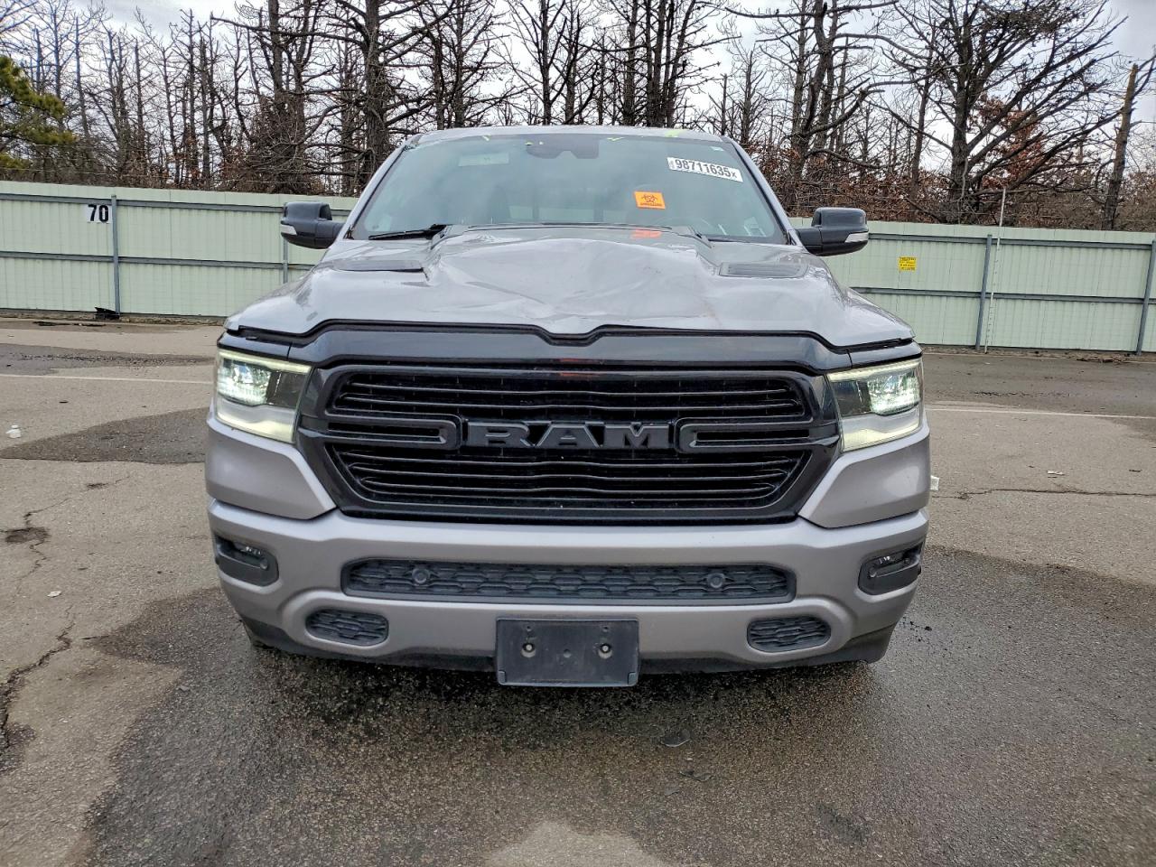 2021 RAM 1500 LARAMIE photo 5