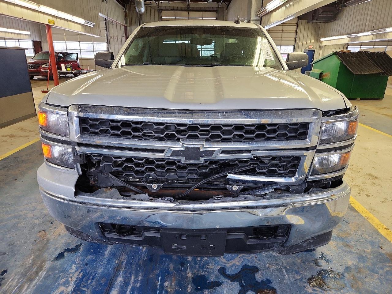 2015 CHEVROLET SILVERADO K1500 photo 5