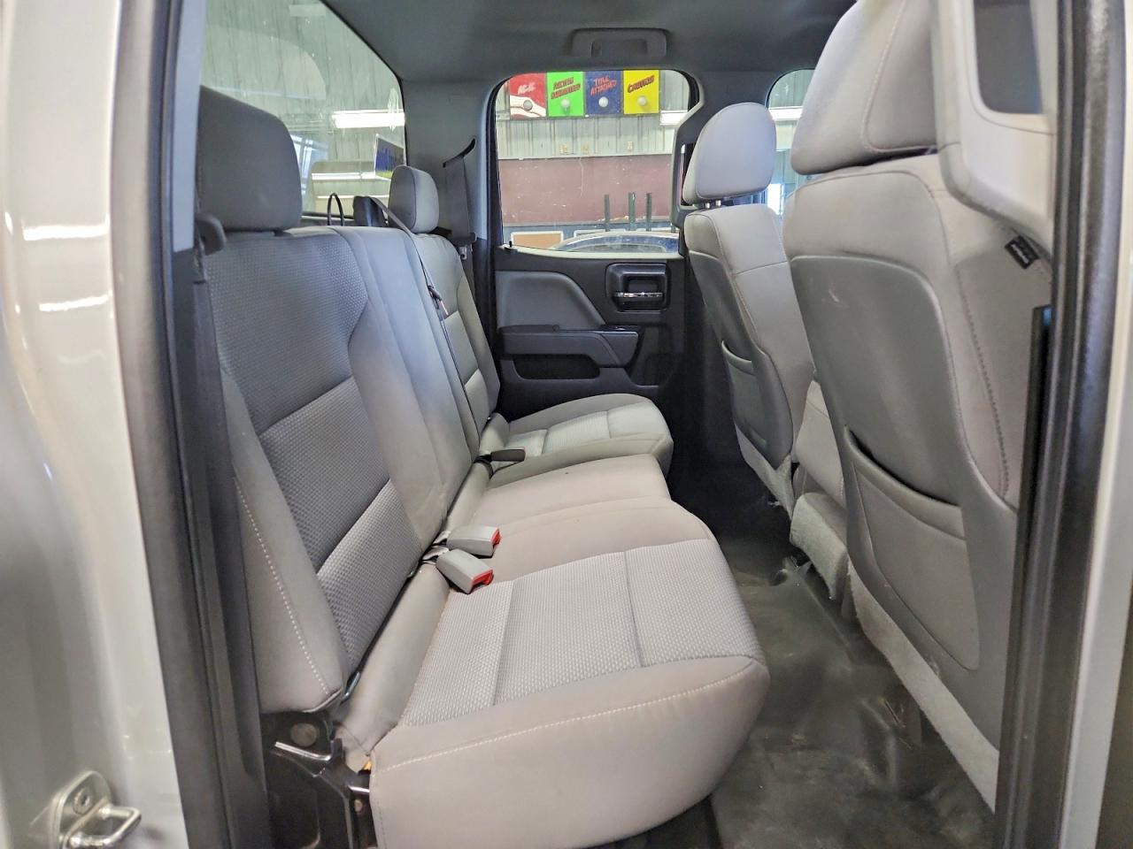 2015 CHEVROLET SILVERADO K1500 photo 10