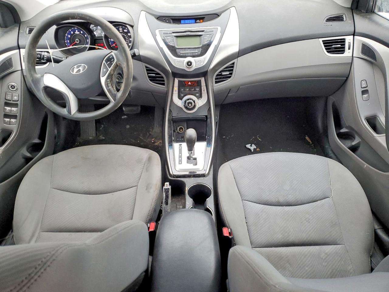 2013 HYUNDAI ELANTRA GLS photo 8