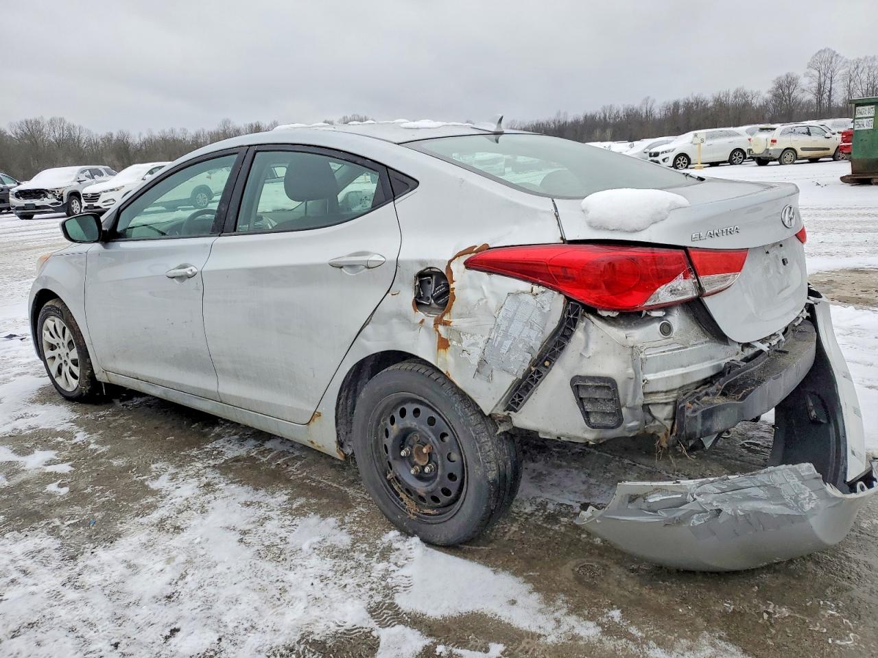 2013 HYUNDAI ELANTRA GLS photo 2
