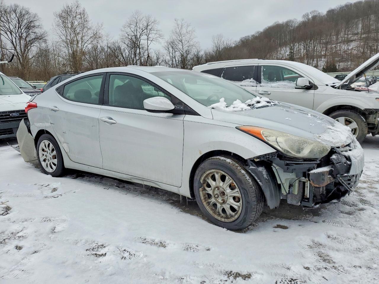 2013 HYUNDAI ELANTRA GLS photo 4