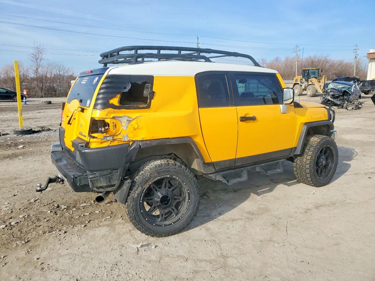 2007 TOYOTA FJ CRUISER photo 3