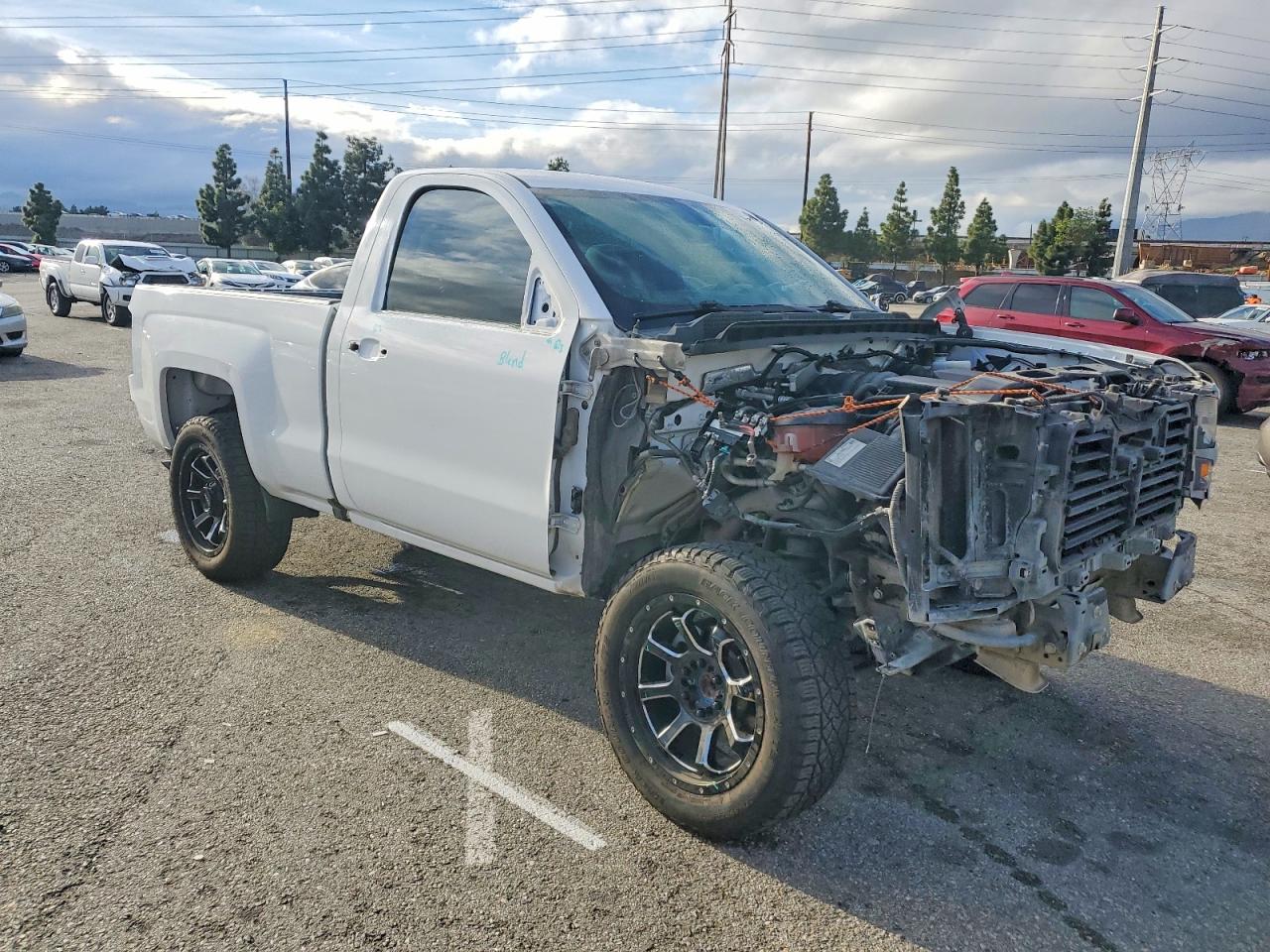 2018 CHEVROLET SILVERADO C1500 photo 4