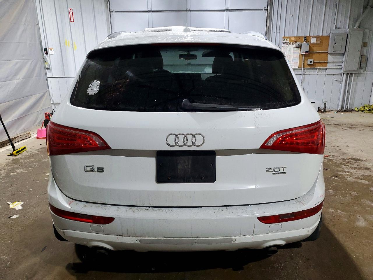 2012 AUDI Q5 PREMIUM PLUS photo 6