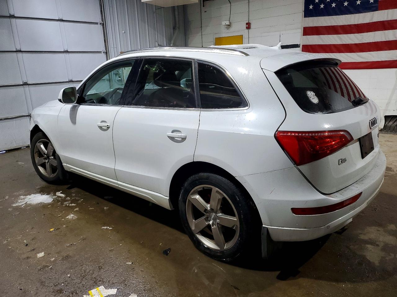 2012 AUDI Q5 PREMIUM PLUS photo 2