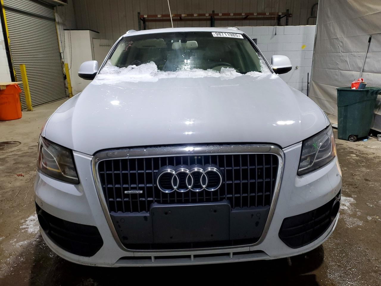 2012 AUDI Q5 PREMIUM PLUS photo 5