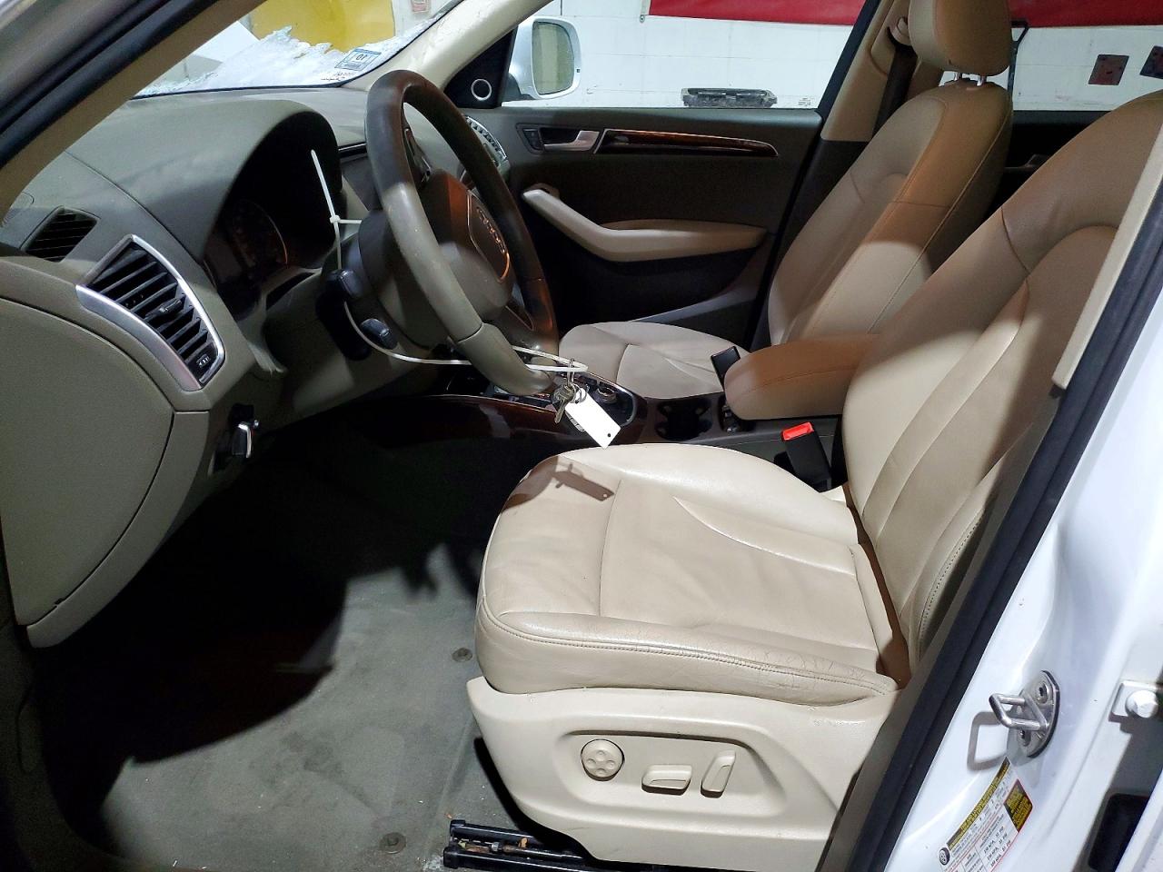 2012 AUDI Q5 PREMIUM PLUS photo 7