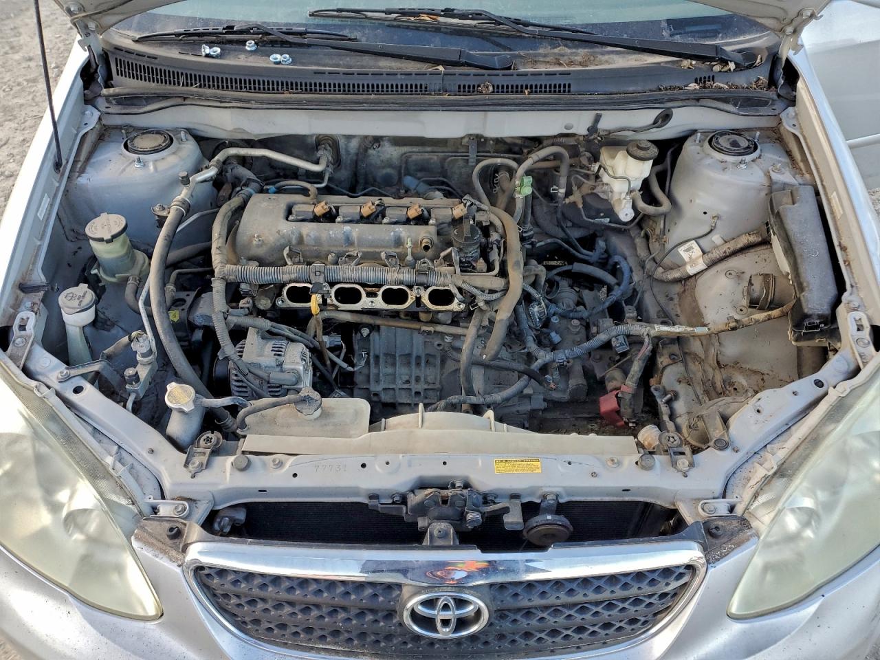 2005 TOYOTA COROLLA CE photo 11