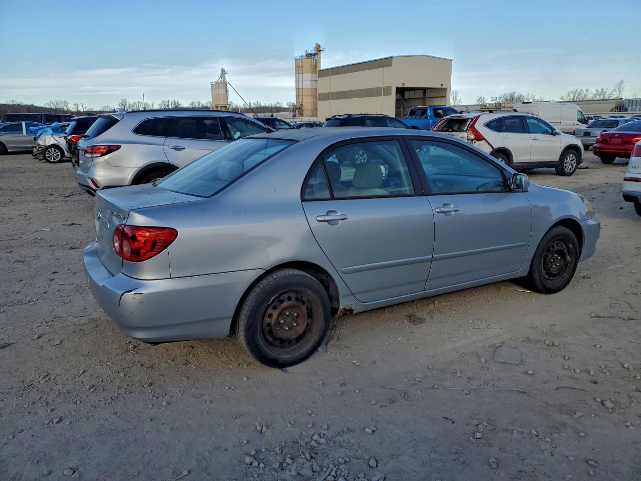 2005 TOYOTA COROLLA CE photo 3