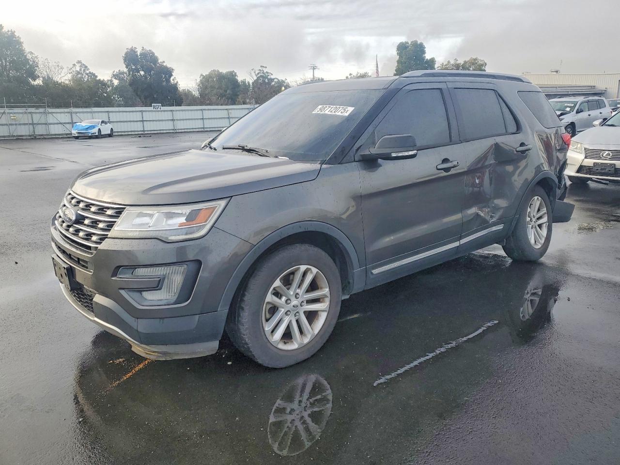 2017 FORD EXPLORER