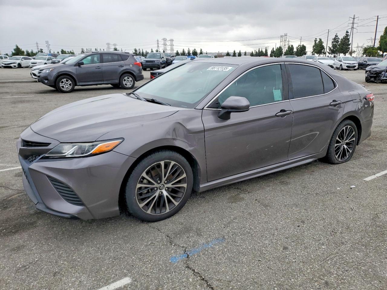 2019 TOYOTA CAMRY