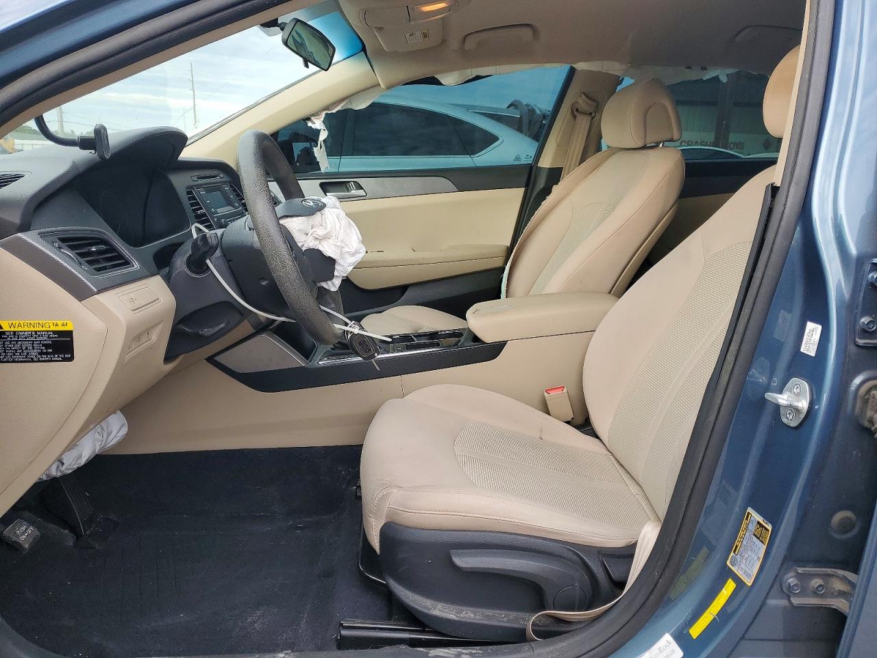 2015 HYUNDAI SONATA SE photo 7