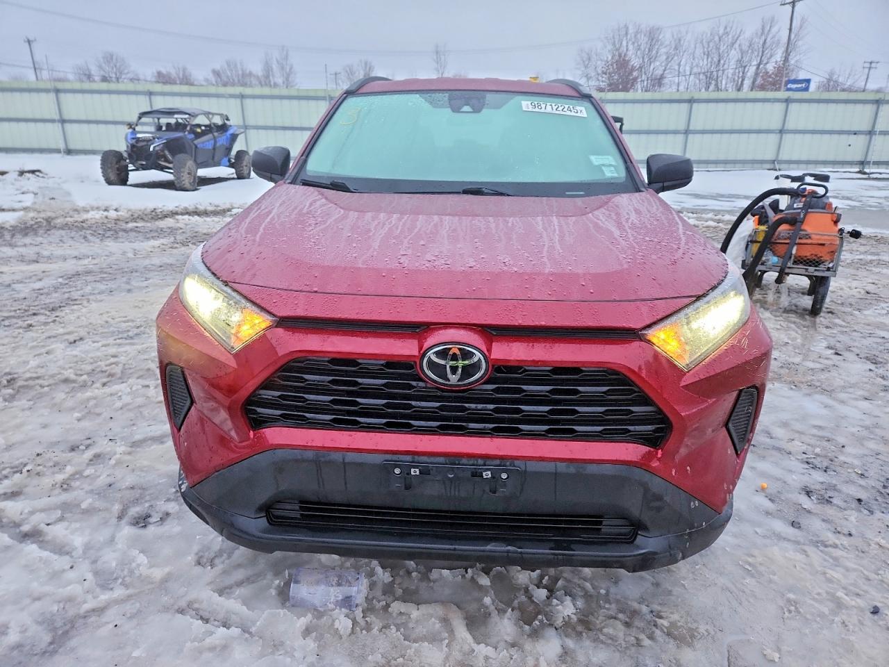 2021 TOYOTA RAV4 LE photo 5