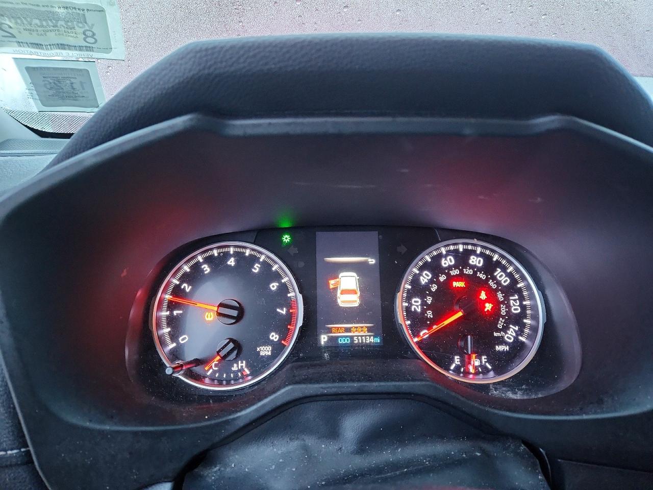 2021 TOYOTA RAV4 LE photo 9