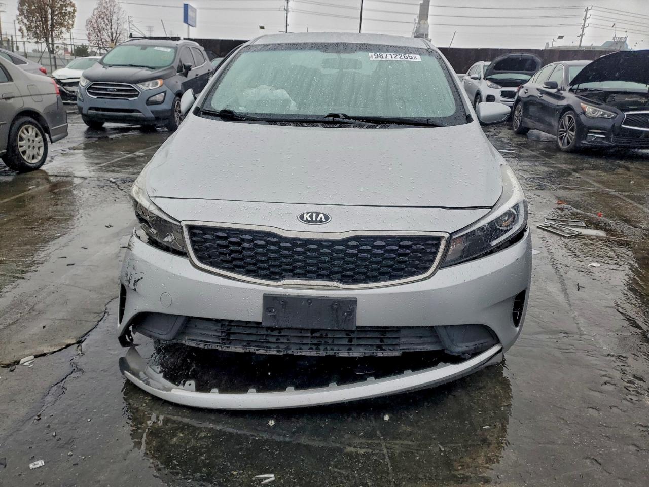 2017 KIA FORTE LX photo 5