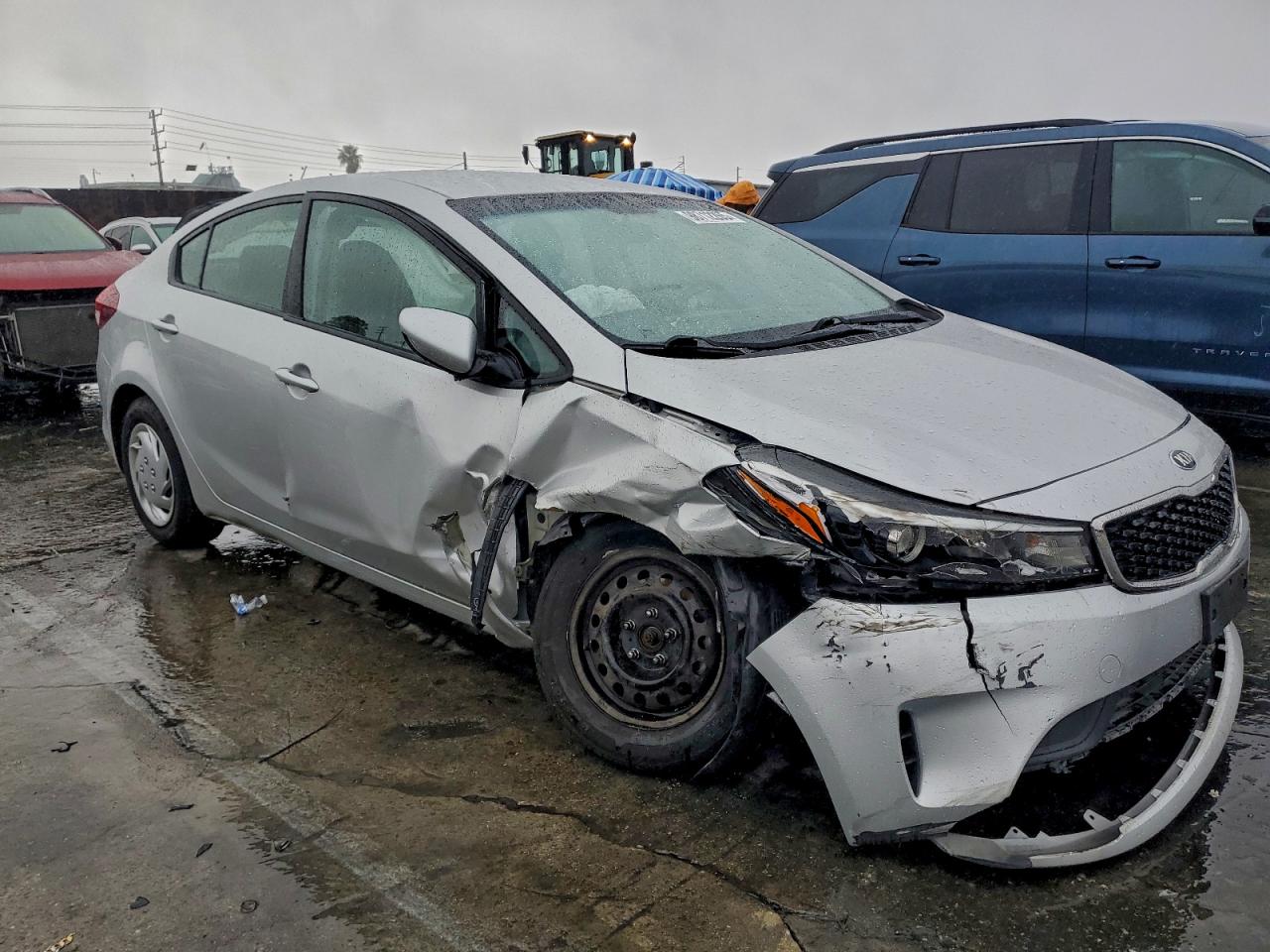 2017 KIA FORTE LX photo 4