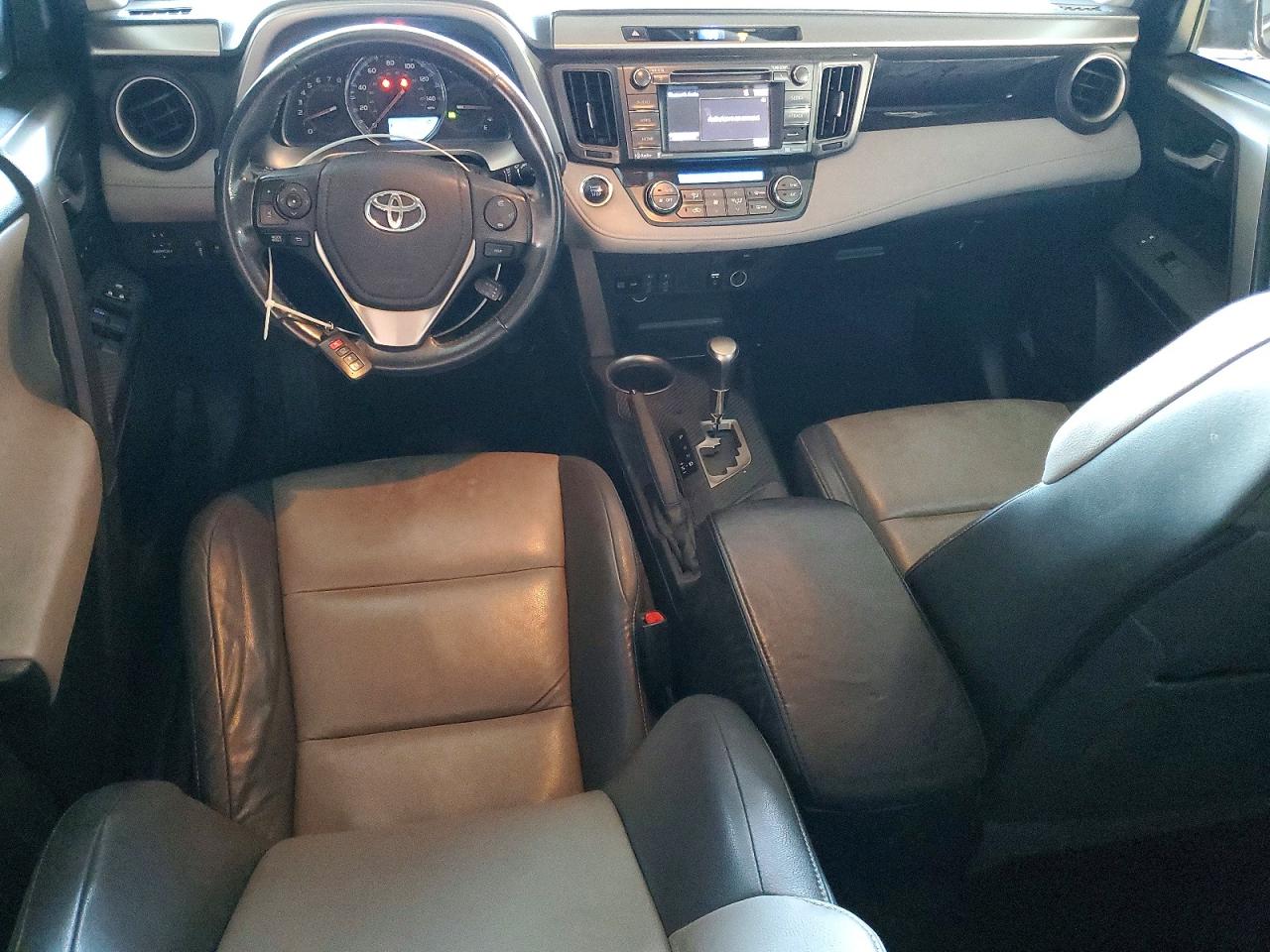 2015 TOYOTA RAV4 LIMITED photo 8