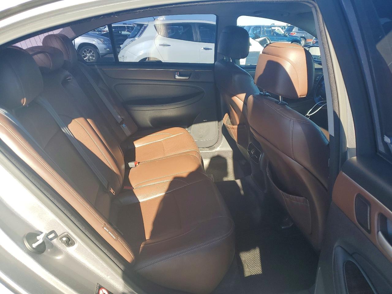 2013 HYUNDAI GENESIS 3.8L photo 10