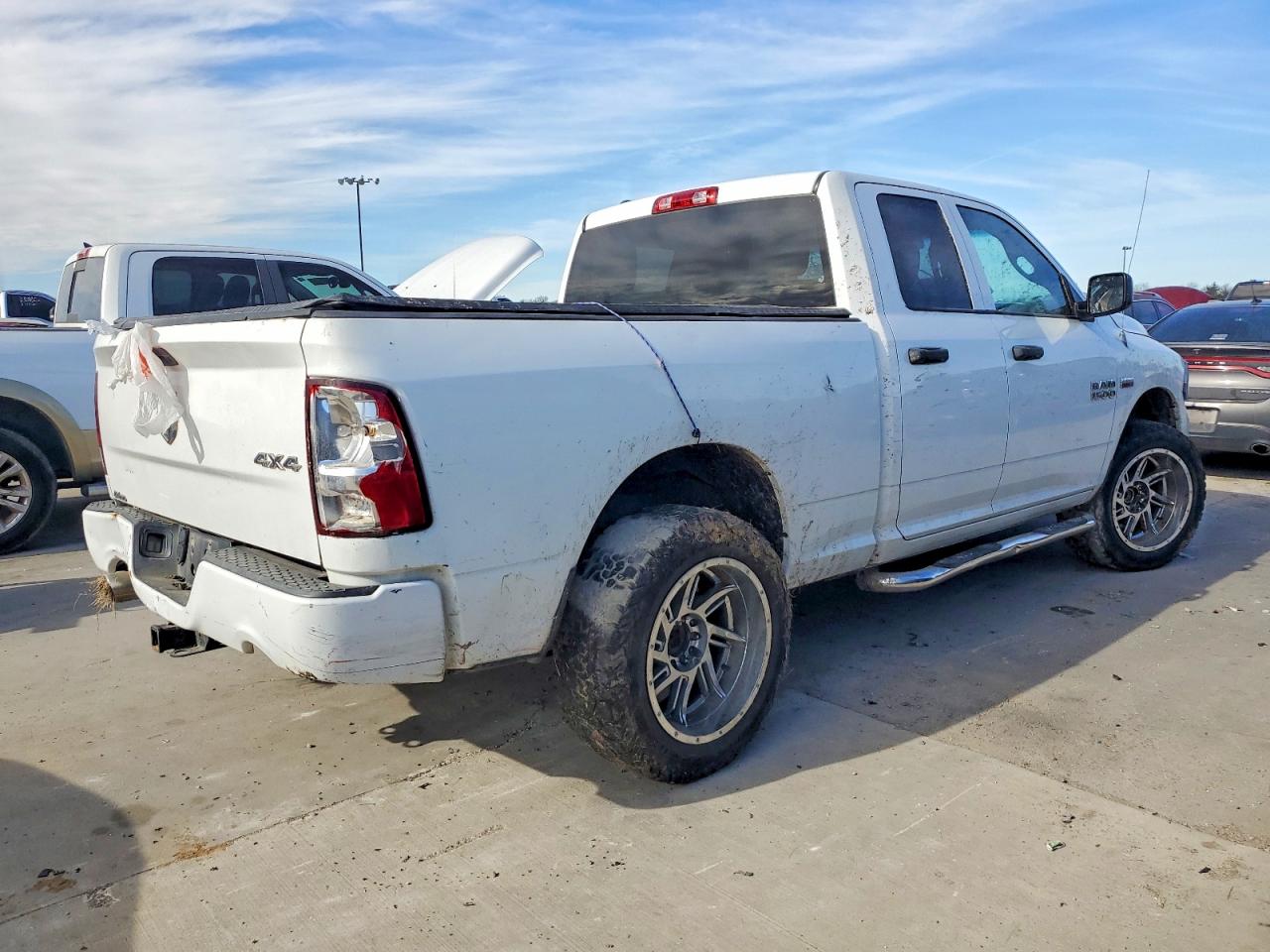 2013 RAM 1500 ST photo 3